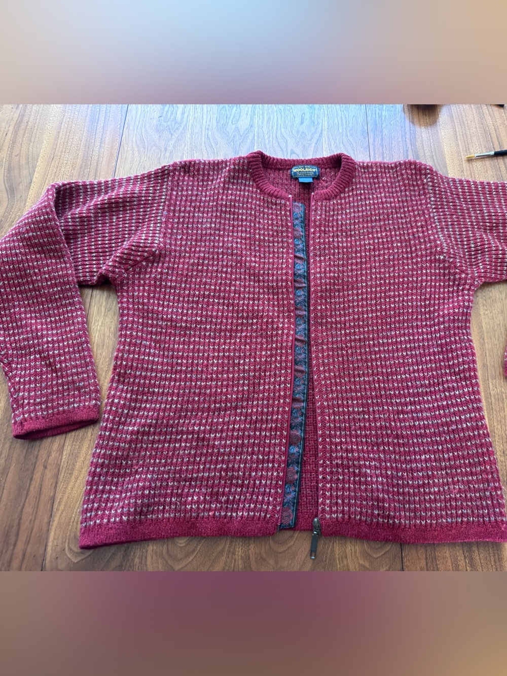 Woolrich Vintage 100% Wool Zip Cardigan with Floral Trim “Ruby” Size L in GUC *